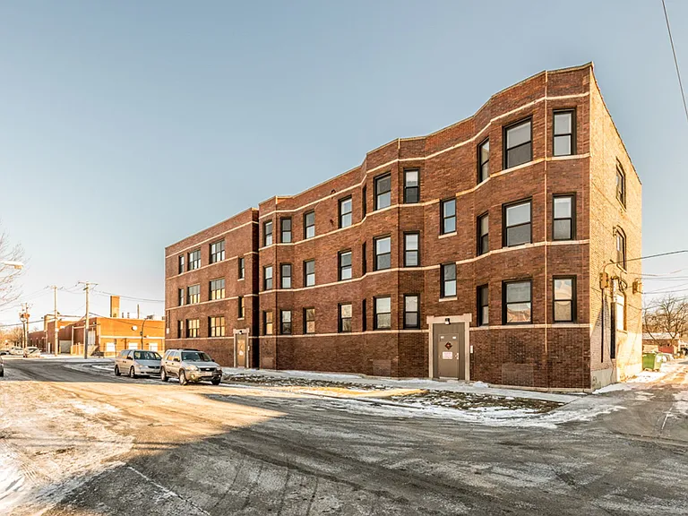 705 S Lawndale — Photo 16