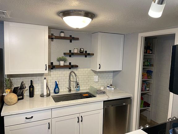 5th image of 8051 E Glenrosa Ave