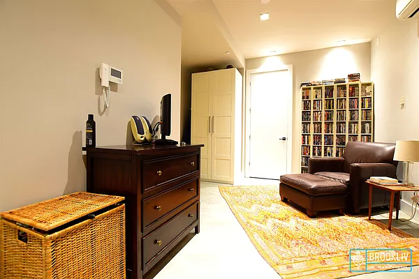 Rented by null | media 39