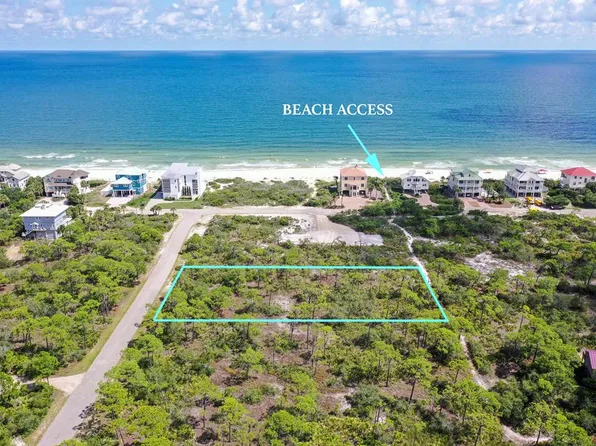 1744 Kumquat Ct, Eastpoint, FL 32328