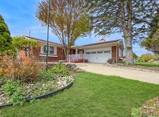 10270 Lafayette Ln, Dimondale, MI 48821