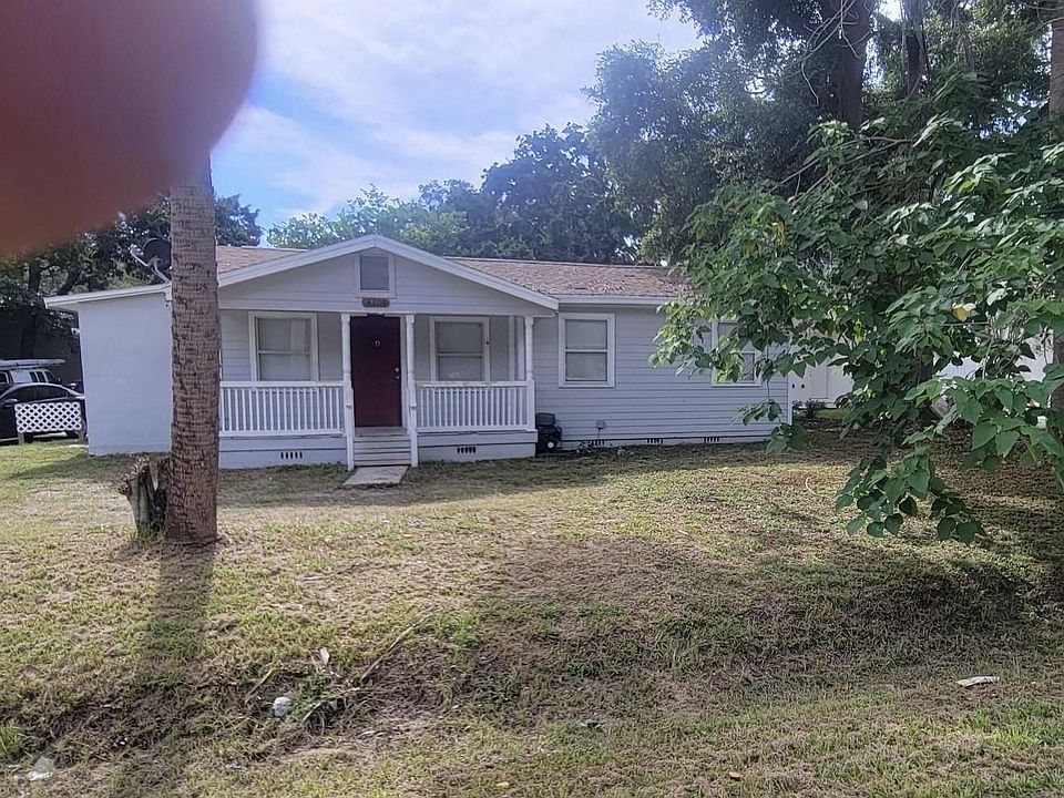 1st image of 4204 N Manhattan Ave #A