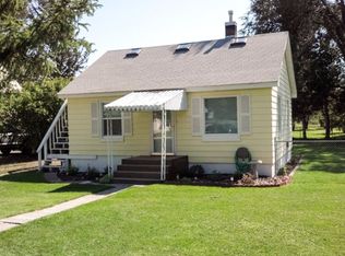 424 W Center St, Shelley, ID 83274