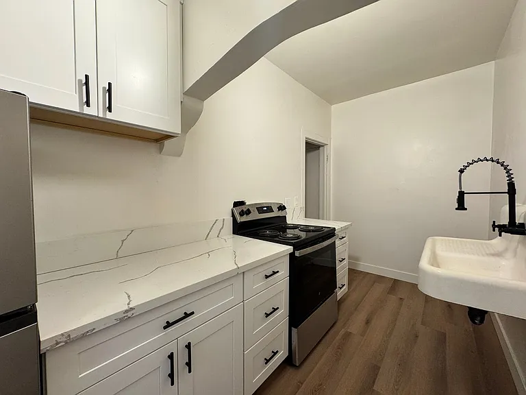 1416 Q Street — Photo 2