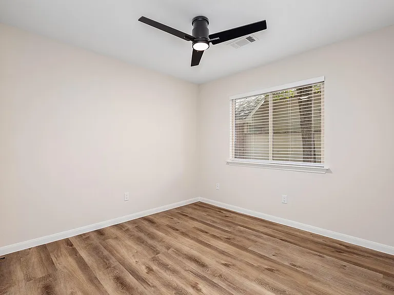 42 Camber Pine Pl — Photo 29