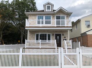 24903 Elkmont Ave, Bellerose, NY 11426