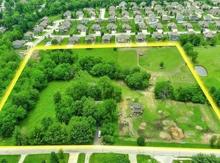 4400 SE Doc Henry Rd, Lees Summit, MO 64082