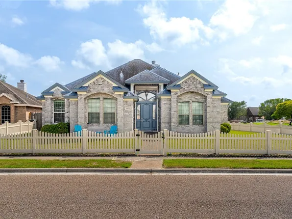 6821 Round Table St, Corpus Christi, TX 78414