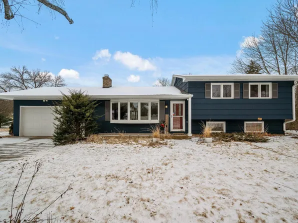 16307 Temple Ter, Minnetonka, MN 55345