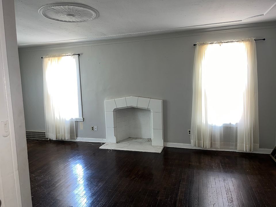 Living room with fireplace
