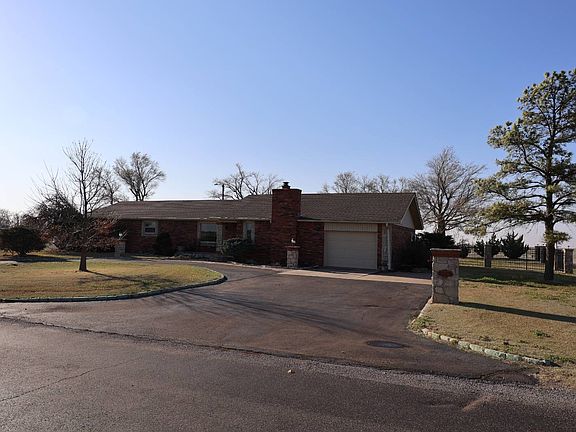 4th image of 21480 E 1210th Rd