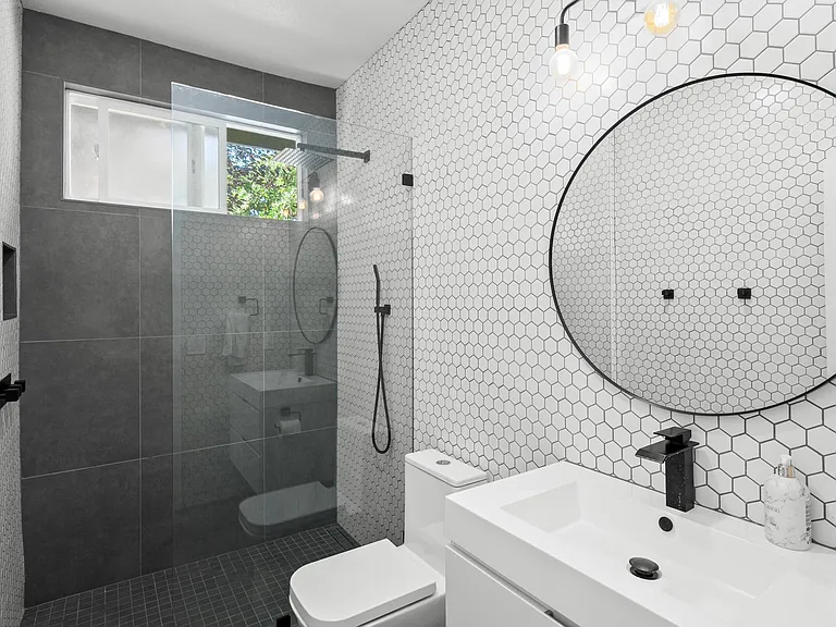 Guest house bathroom