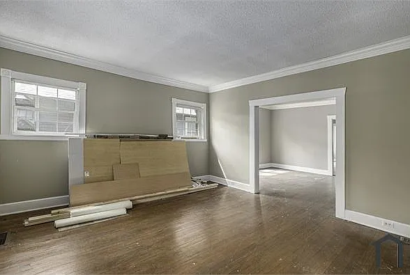 3 bed, 1563 sqft, $1,100 — Photo 2