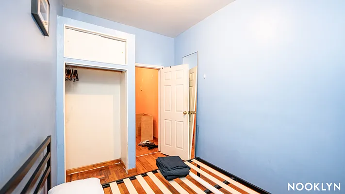 Rented by Nooklyn NYC LLC | media 8