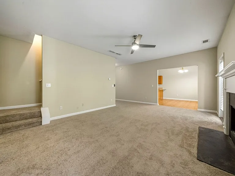 4750 Ferncrest Pl — Photo 10