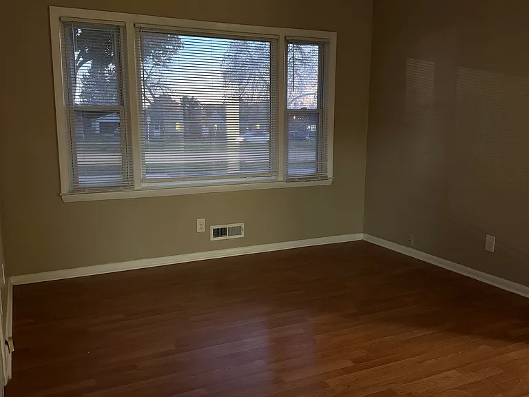 6932 W Oklahoma Ave #1 — Photo 5