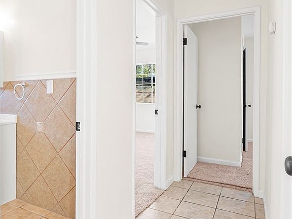 3rd image of 1347 E Avenue R #3