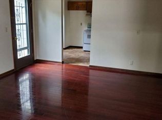 403 S Spring Valley Rd, Junction City, KS 66441