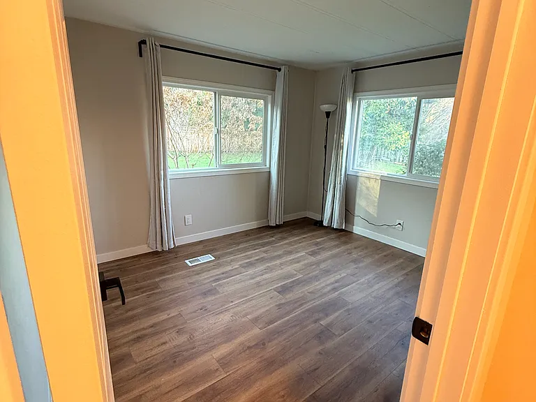 23426 SE 160th Pl — Photo 8