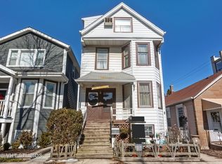 2416 W Hutchinson St, Chicago, IL 60618