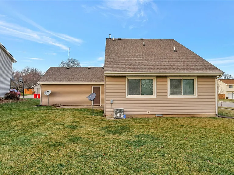2611 Rachel Rd — Photo 25