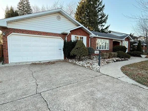 2449 Alexandra Ave, Windsor, ON N9E 2J4