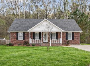 1614 Rogers Pointe Ln, Creedmoor, NC 27522