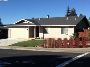 900 Helix Dr, Concord, CA