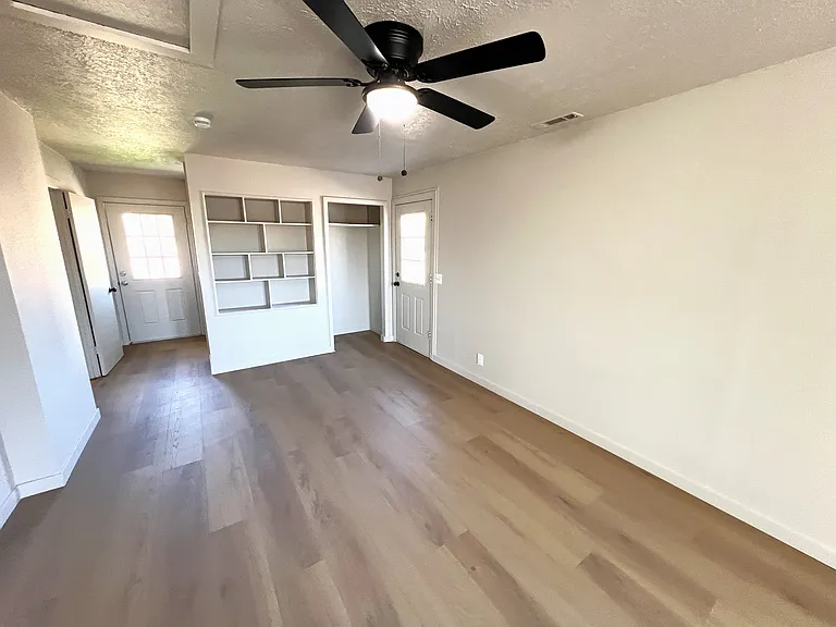 114 Wagon Wheel Dr — Photo 9