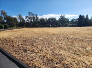 13390 Tierra Heights Rd, Redding, CA 96003