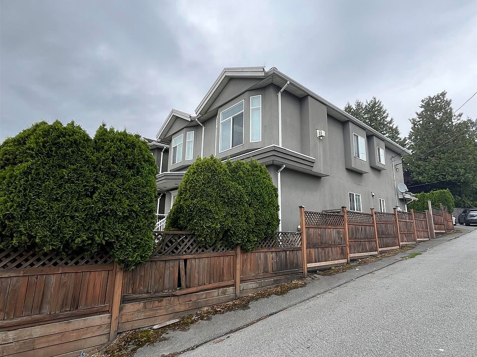 2nd image of 1689 SE Marine Dr