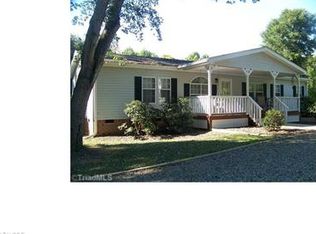 1137 Thayer Rd, Trinity, NC 27370