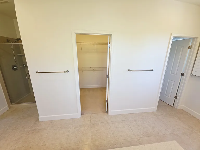 4887 Thorndike Ln — Photo 37