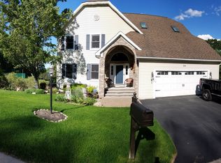 50 Peaceful Trl, Rochester, NY 14609