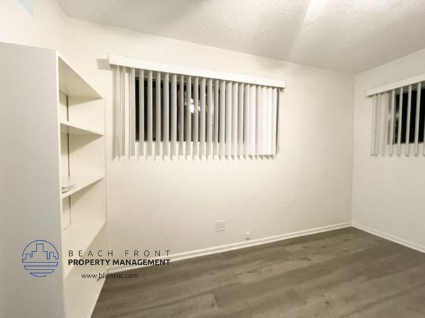 2521 Mathews Ave APT E