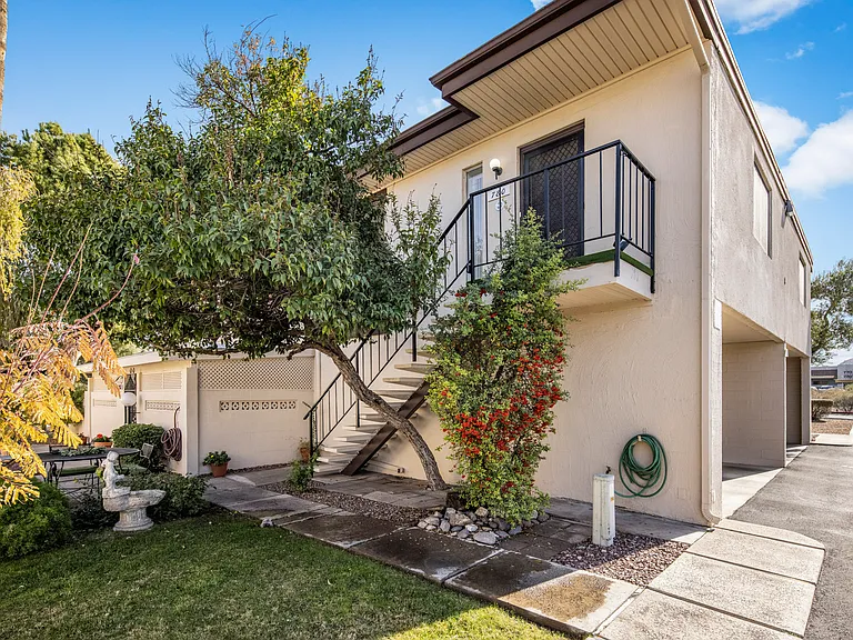 780 E Joan D Arc Ave — Photo 1