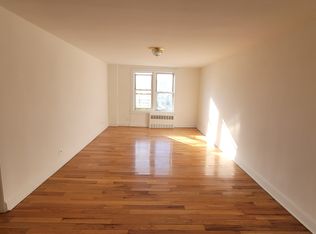 2140 Starling Ave #3A, Bronx, NY 10462