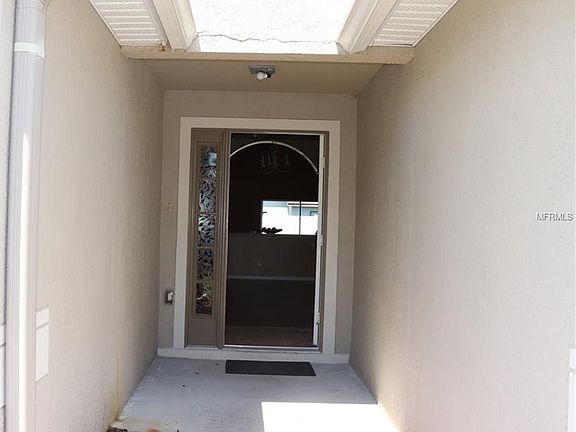 2nd image of 4611 Woodford Dr