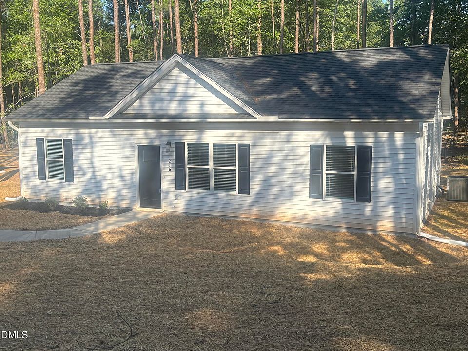 1st image of 216 Natchez Trce