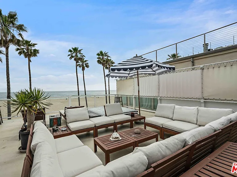 0 Ocean Front Walk — Photo 21