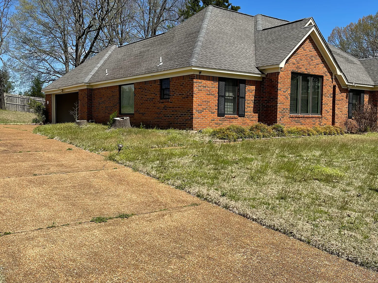 3 bed, 2.5 bath, 2080 sqft, $1,950 — Photo 3