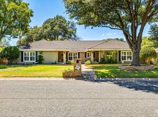 5217 Green Valley Trl, San Angelo, TX 76904