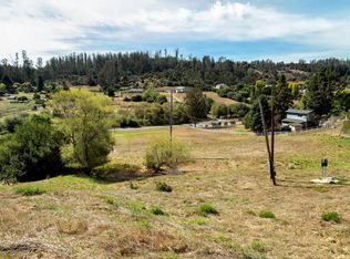 400 Larkin Valley Rd, Watsonville, CA 95076