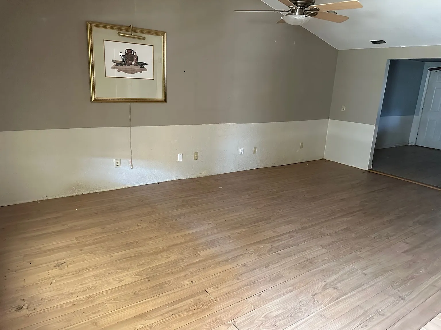 3 bed, 1192 sqft, $1,895 — Photo 2