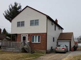 32 Greenlawn Blvd, Valley Stream, NY 11580