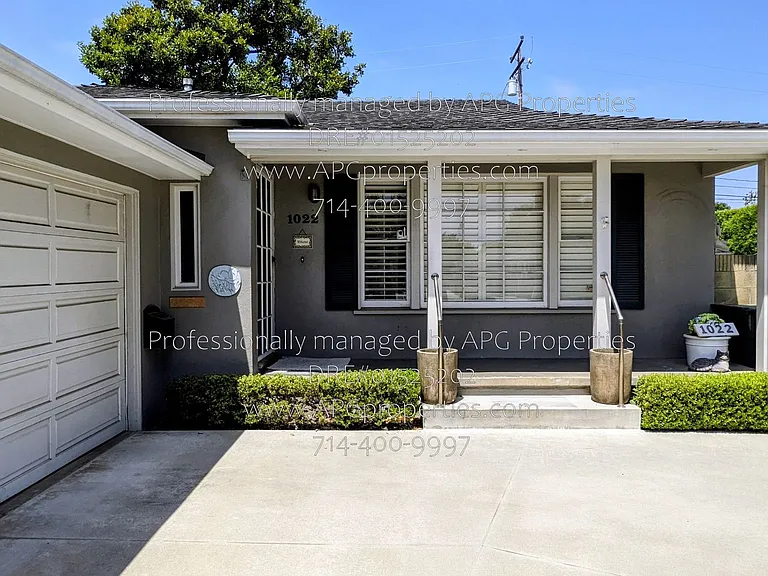 1022 N Baker St — Photo 28