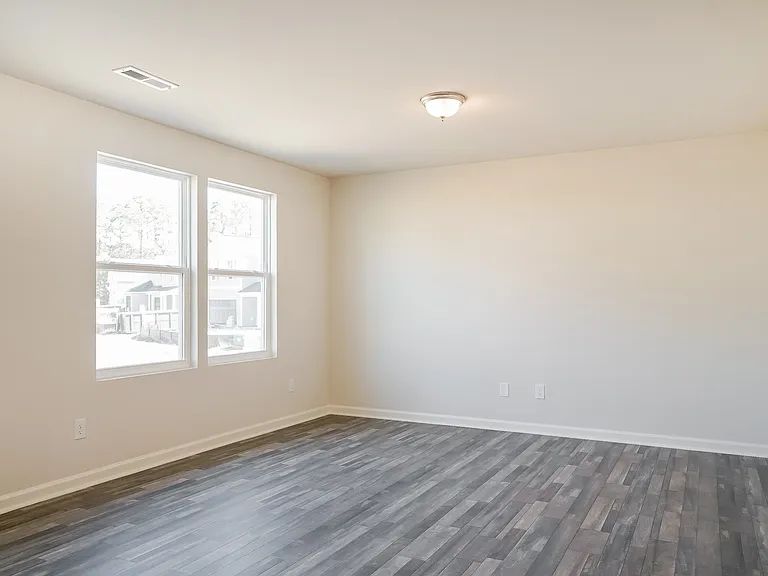 2599 Twin Leaf Ct SE — Photo 10