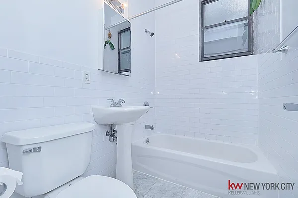 Rented by Keller Williams NYC | media 33