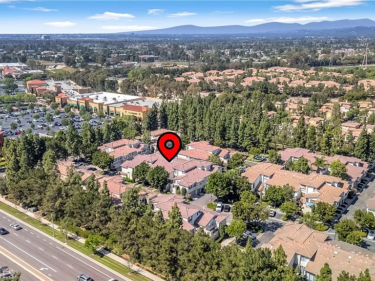 304 Birch Grv — Photo 44