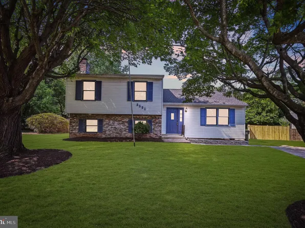 8591 King Carter St, Manassas, VA 20110